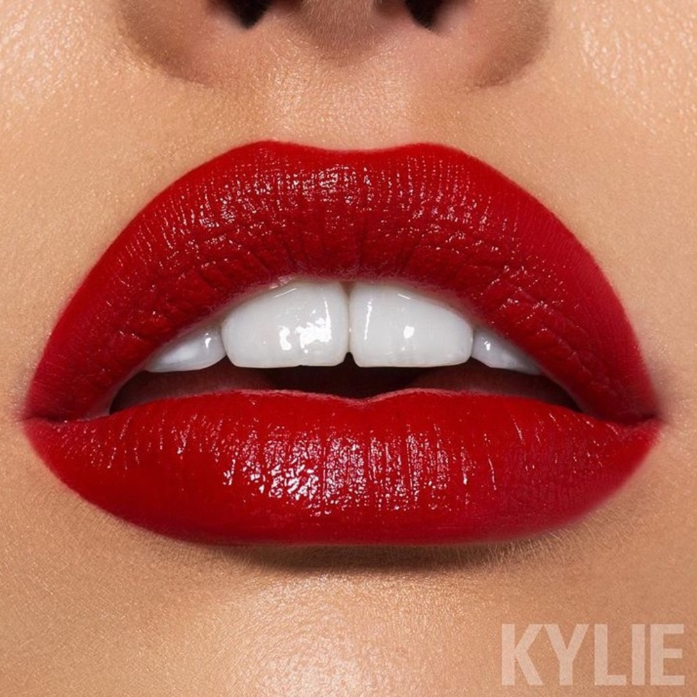 Kylie Cosmetics Red Velvet Lip Kit Authentic